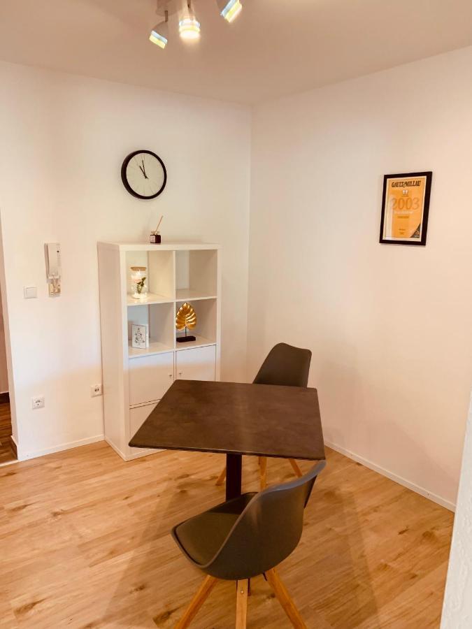 Felix Living 5, Modern & Cozy 2 Zimmer Wohnung, Terrasse, Parkplatz Salzweg Εξωτερικό φωτογραφία